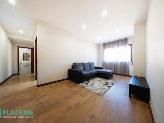 Apartamento T1 Lamaçães Mobilado e Equipado
