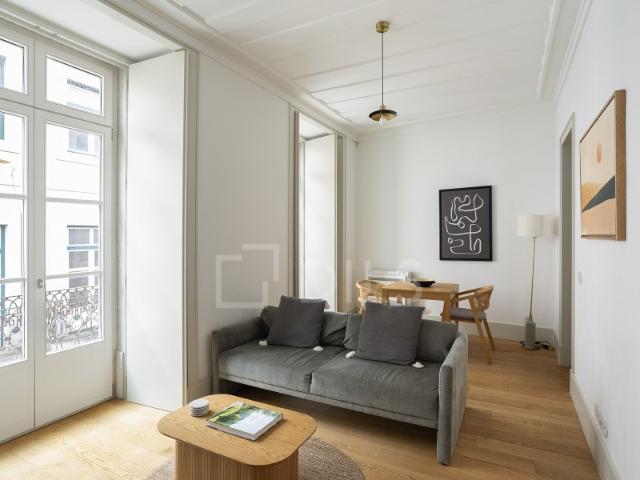 Apartamento T1 Lisboa mobilado com varanda para arrendar