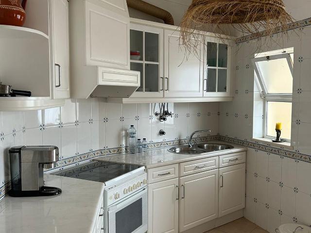 Apartamento T1 luminoso e bem conservado no centro de Alvor. 53m² Alvor