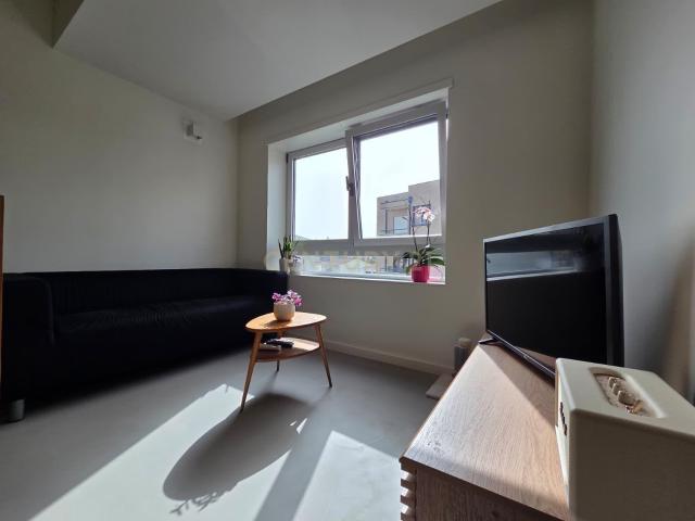 Apartamento T1 | Lugar de Garagem | Varanda | Arrumos | Elevador | Comboios | Ermesinde