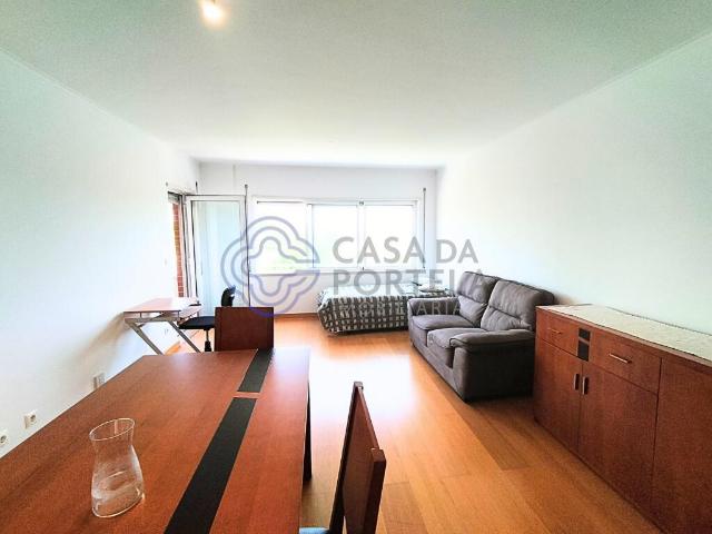 Apartamento T1 Luimar Vaga+Arrecadação 370.000