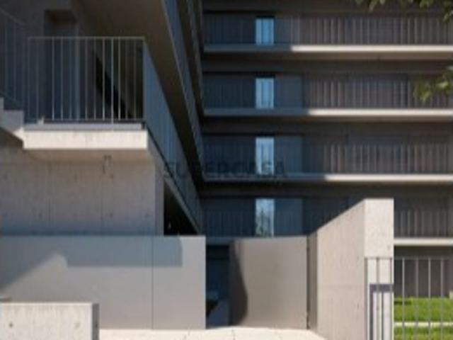 Apartamento T1 Monte da Virgem