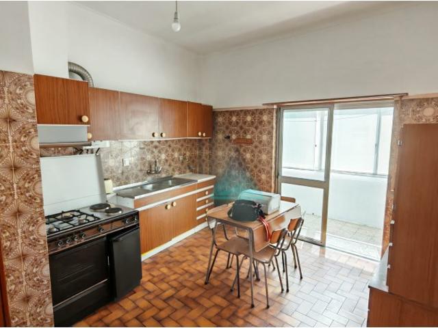 Apartamento T1 Mobilado e Equipado Fogueteiro não ligar, enviar a informação solicitada pelo formulário de contacto