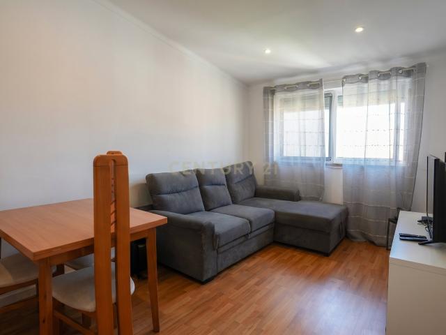 Apartamento T1 Mobilado em Almada