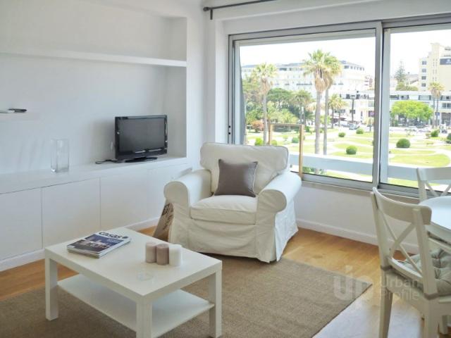 Apartamento T1 mobilado para arrendamento nas Arcadas do Estoril