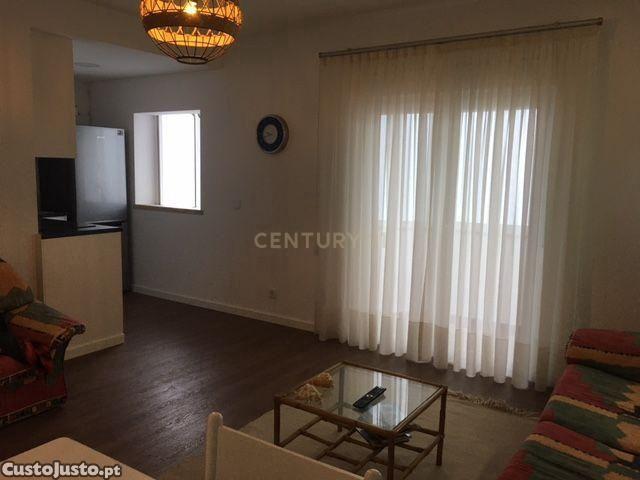 Apartamento T1 mobilado, para em Costa de Caparica, Almada