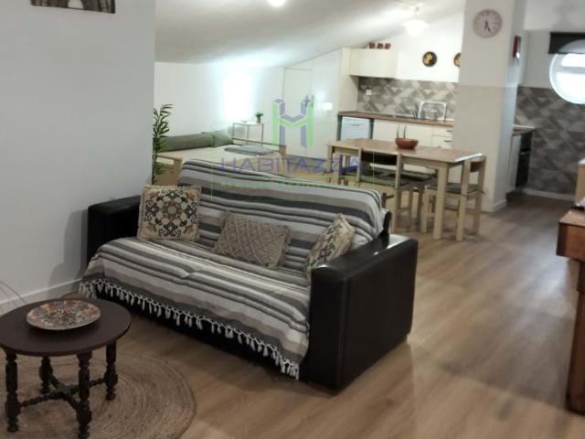 Arrenda se Apartamento T1 À SEMANA, de 20 de JUNHO A 31 de AGOSTO Vila do Bispo