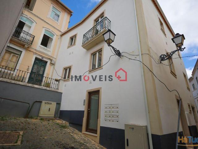 Apartamento T1 na Zona Histórica de Leiria | 26084101290