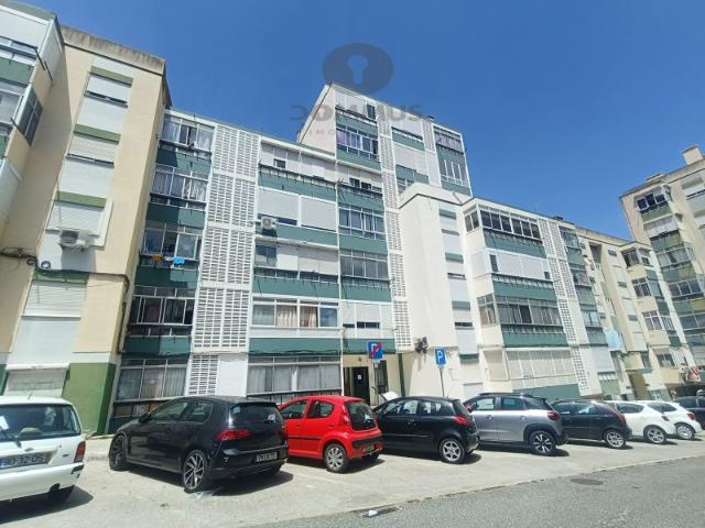 Apartamento T1 na Amadora Totalmente Remodelado