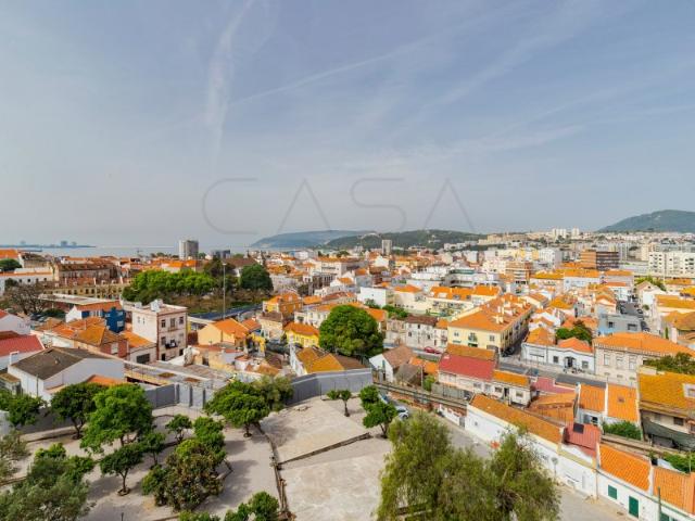 Apartamento T1 na Aranguês com vista única sobre o rio e cidade!