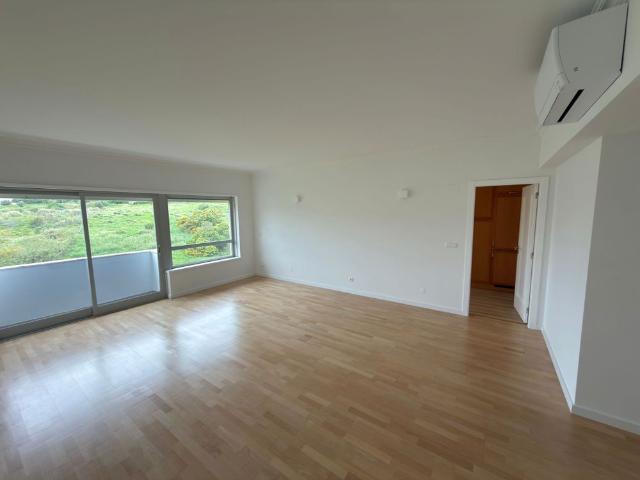 APARTAMENTO T1 NA ESTRADA DA LUZ BENFICA | GARAGEM + ARRECADAÇÃO