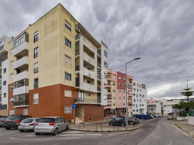Apartamento T1 na Nova Azeda Setúbal