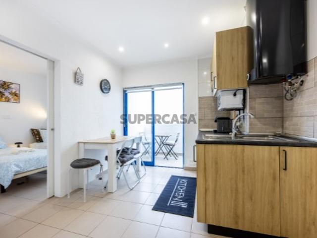 Apartamento T1 na Praia da Rocha, Portimão, com ótima localização