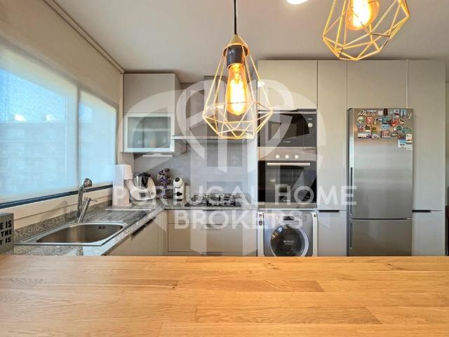 Apartamento T1 na Quinta da Trindade Seixal com Vista Rio. 46m² Seixal, Arrentela e Aldeia de Paio Pires