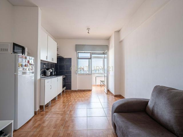Apartamento T1 na Reboleira – 42m² | Excelente Localização