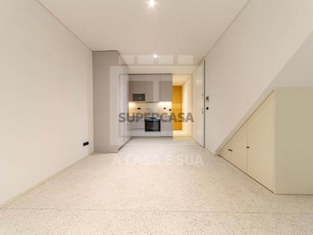 Apartamento T1 na Ribeira, em pleno centro histórico do Porto
