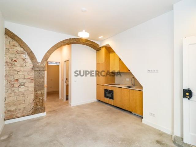 Apartamento T1 na rua do Paraíso