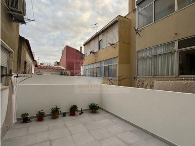 Apartamento T1 nas Portas de Benfica Excelente Oportunidade!