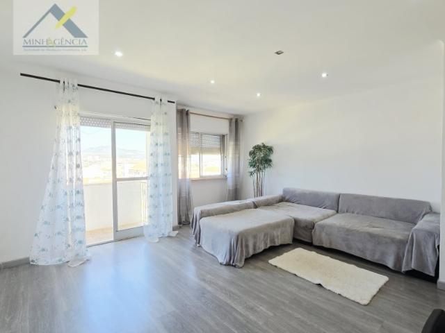 Apartamento T1 no Bairro Santos Nicolau em Setúbal
