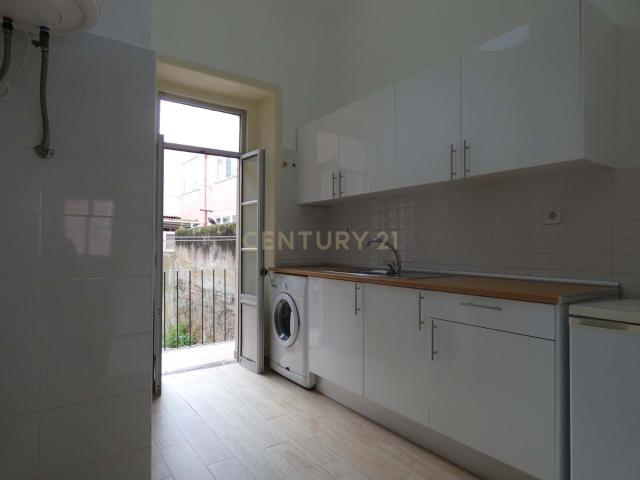 Apartamento T1 no Beato