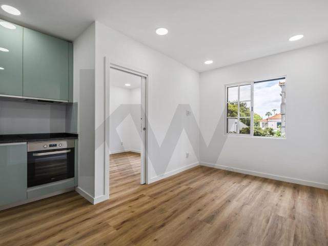 Apartamento T1 no Funchal 30m² São Martinho