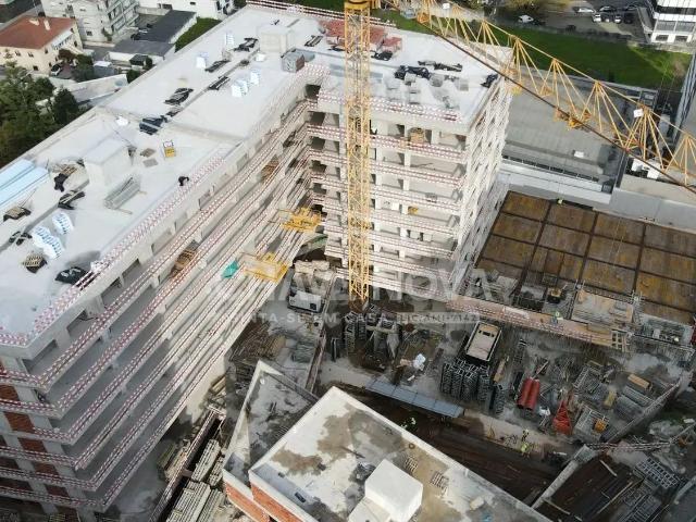Apartamento T1 Novo c/ Varanda no Centro de Gaia Empreendimento Park Square