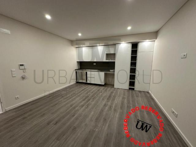 Apartamento T1 Novo Casal de Cambra 44m² Casal De Cambra