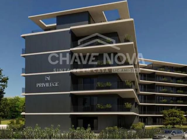 Apartamento T1 Novo, com Terraço, em Santa Marinha, Vila Nova de Gaia, zona de Coimbrões