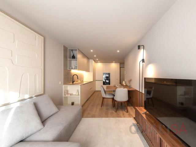 Apartamento T1 novo com varanda e lugar de garagem em S. Vítor em Braga