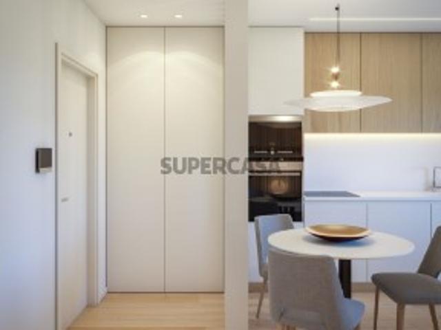Apartamento T1 novo com boas áreas Portimão