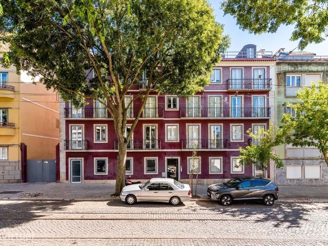 Apartamento T1 Novo com lugar de estacionamento em Belm