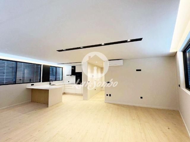 Apartamento T1, novo de 3 Frentes com Terraço, situado em São Cosme Gondomar