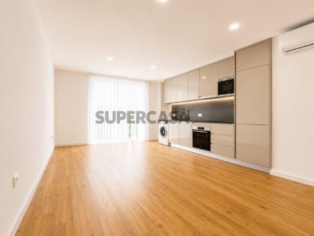 Apartamento T1 Novo e Pronto Habitar Centro de Aveiro