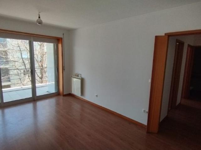 Apartamento T1 Orientado nascente 3º andar ref. 1934