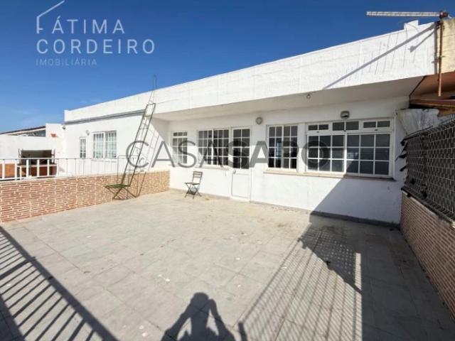 Apartamento T1 para alugar em Almada