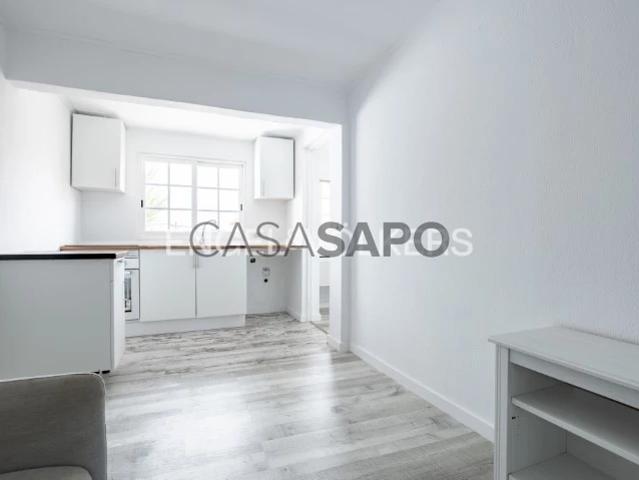 Apartamento T1 para alugar em Almada