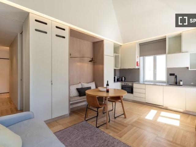 Apartamento T1 para arrendamento em Miragaia, Porto