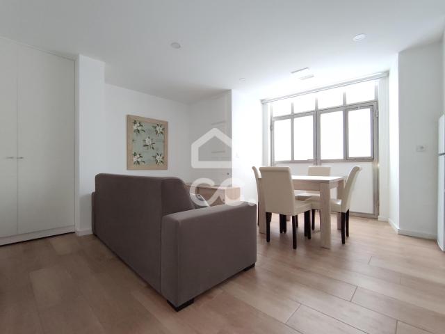 Apartamento T1 para arrendamento no centro da cidade de Chaves
