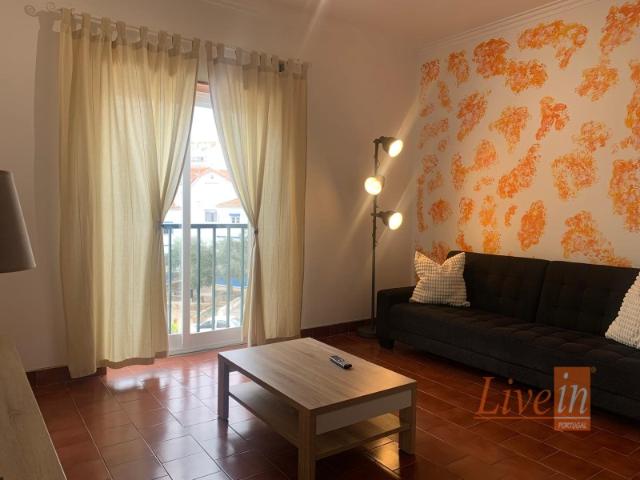 Apartamento T1 para Arrendar no Centro da Ericeira