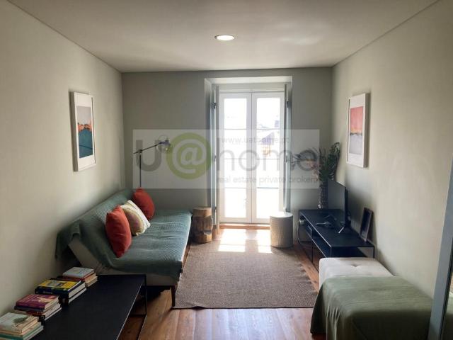 Apartamento T1 para rendimento na Rua da Boavista 55m² Misericórdia