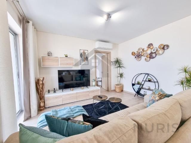 Apartamento T1 para Venda na Praia da Rocha 57m² Portimão