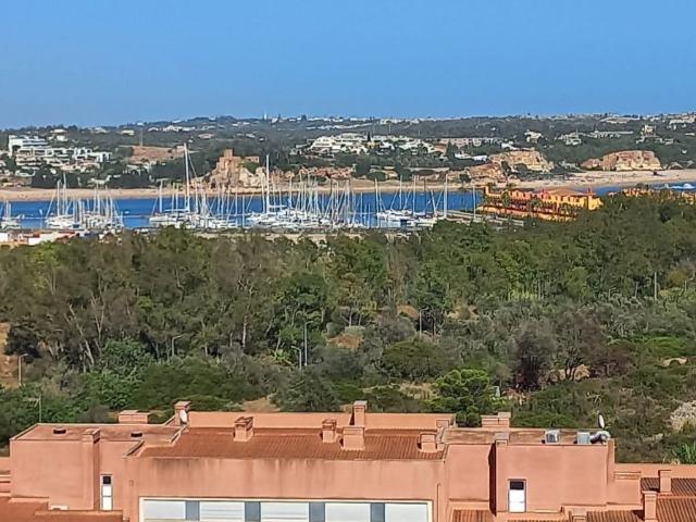 Apartamento T1 perto da praia com vistas deslumbrantes