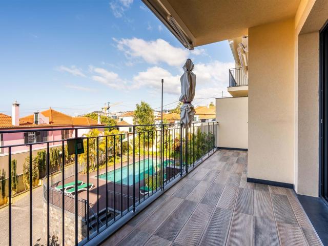 Apartamento T1 prime, com Piscina, na zona emblemática do Fu. 117m² Santa Maria Maior Funchal