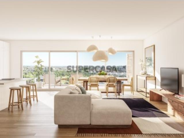 Apartamento T1 R/Ch Portas do Sol