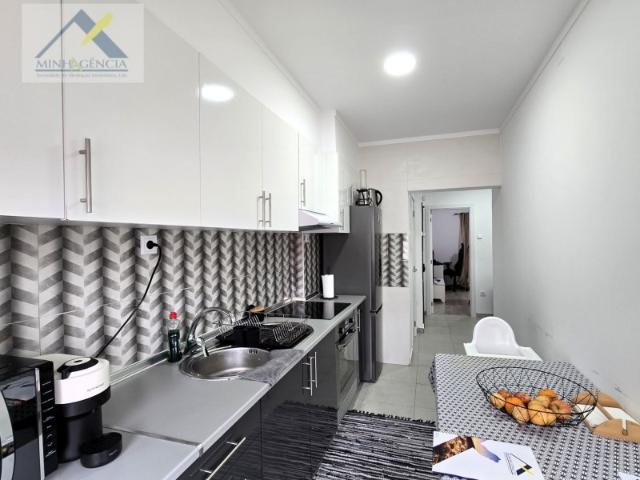 Apartamento T1 remodelado na Baixa da Banheira