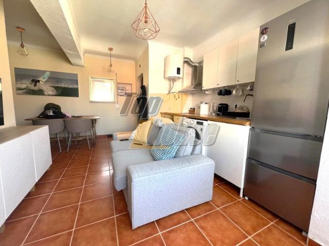 Apartamento T1 Remodelado | Trafaria