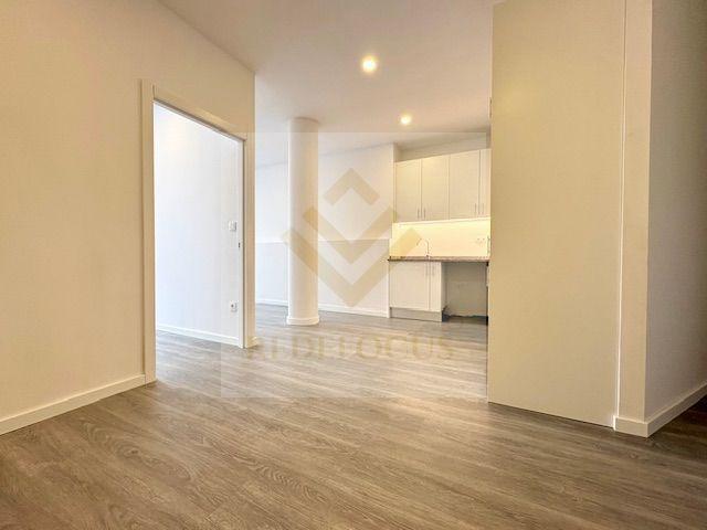 Apartamento T1 renovado em Santa Maria de Lamas