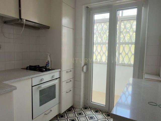 Apartamento T1 Renovado em Santo António, Lisboa Príncipe Real