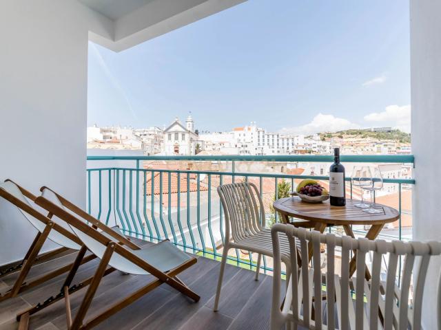 Apartamento T1 Renovado no Centro Histórico de Albufeira, a 100 metros da Praia