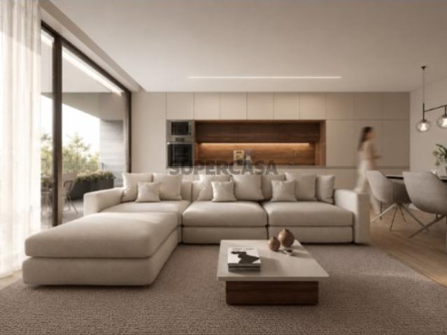 APARTAMENTO T2+1